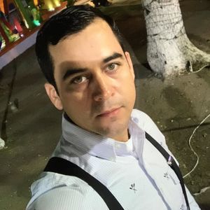 Meet your Posher, Marco tulio trejo